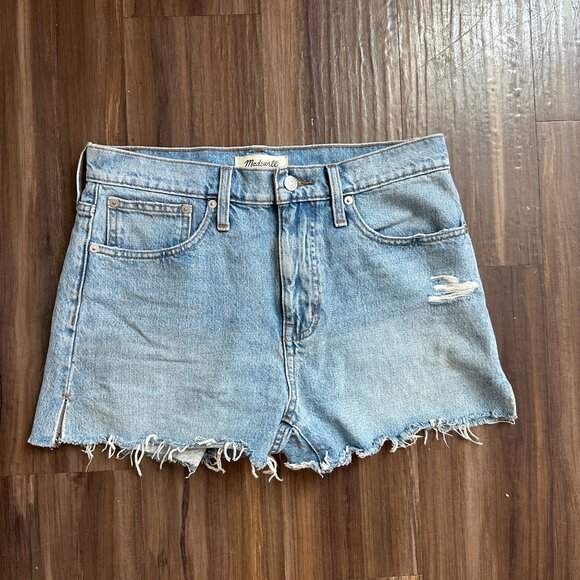 NWOT Madewell Relaxed Denim Shorts in Madera Wash 26 - Picture 3 of 5